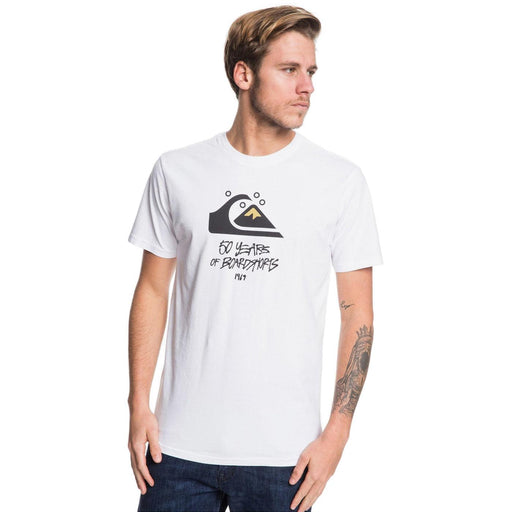Playera Quiksilver 50 Years Tee Hombre Blanco EQYZT05334WBB0 - Look Sport 